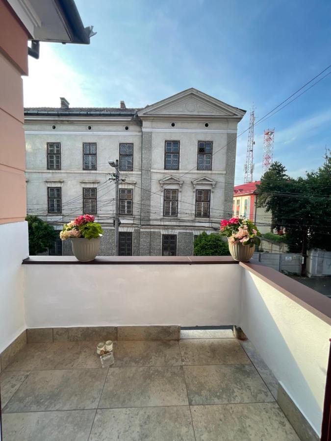 Cityviews Apartment Cluj Екстер'єр фото