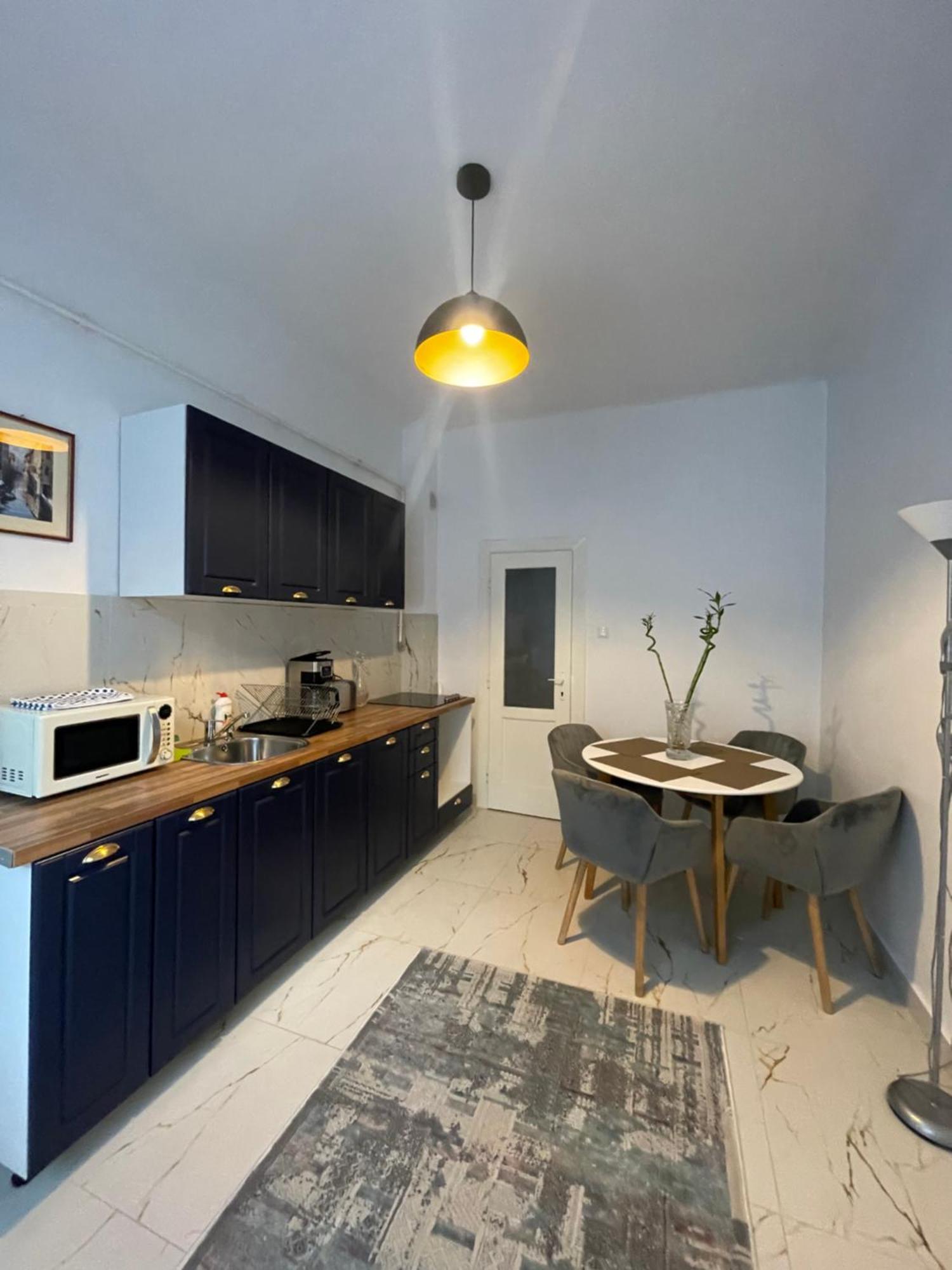 Cityviews Apartment Cluj Екстер'єр фото